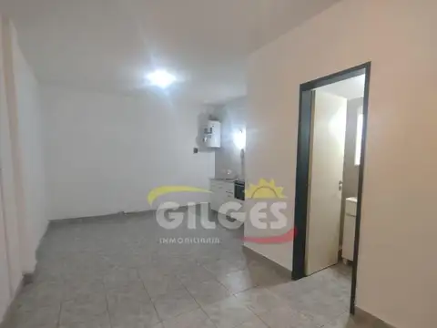 Alquiler de Departamento 1 Ambiente en Ramos Mejia  Centrico   muy buen estado Apto Profesional