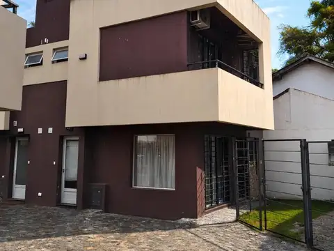 VENTA ADROGUE 3 AMBIENTES COCHERA APTO CRÉDITO