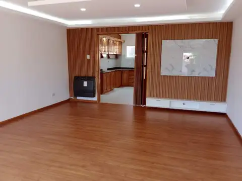 Depto Tipo Casa en Venta de 4 ambientes