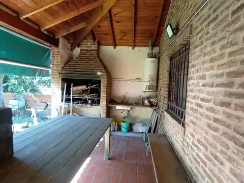 Casa en Venta con 1 cochera