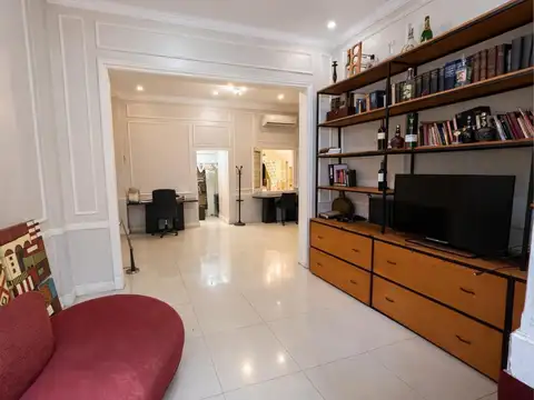 Depto Tipo Casa 4 ambientes con 3 baños