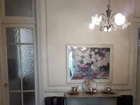 Departamento de estilo varios ambientes. Excelente ubicación - Belgrano