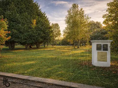 Terreno en Venta de 1071,0 m2