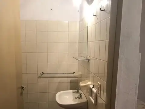 TUCUMAN 412 ENTRE 25 DE MAYO Y ARTIGAS