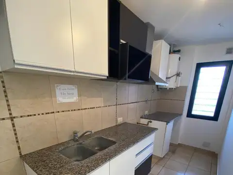 Departamento en Alquiler con 1 cocheras