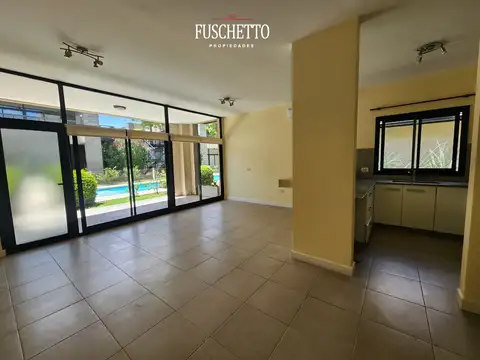 Golf Club Golfers 3100, Piso PB