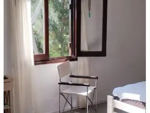 Casa 2 ambientes con 1 baño