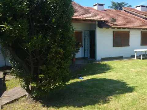 Quinta en Venta en Gonzalez Catan, USD 120.000