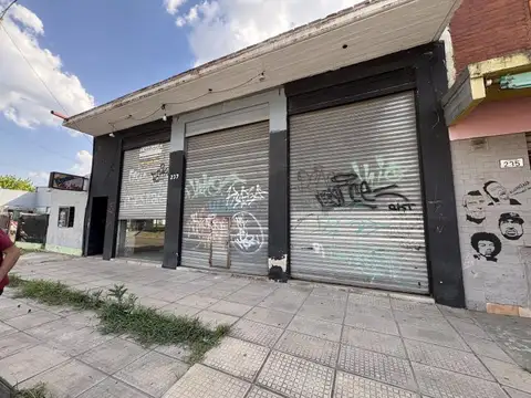 Av. Julián Castro 237 , Piso 0