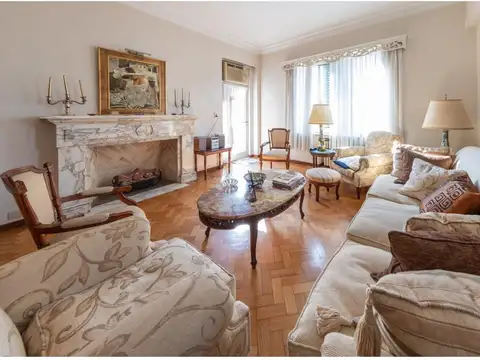 Venta 4 Dormitorios Con Cochera Córdoba 1500