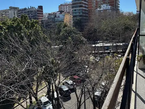 Lindisimo 3 ambientes en venta en lo mejor de Belgrano R con vista desde todos los ambientes