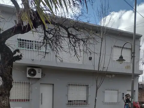 Propiedad multifamiliar con departamentos en venta San Fernando