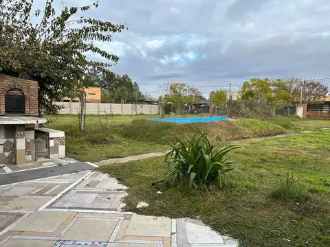 Venta Casa 1 Dormitorio Frente Funes PERMUTA