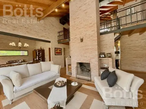 Casa en Venta - Los Puentes