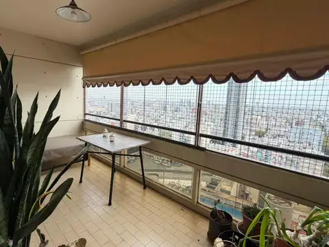 Departamento en Alquiler con 1 cocheras