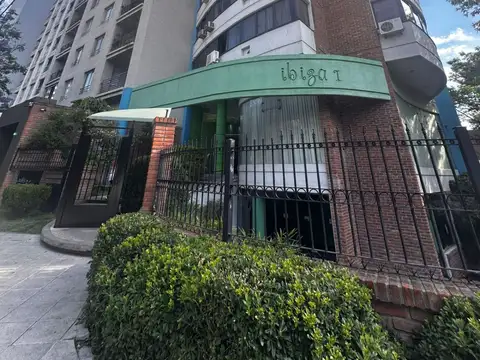 Departamento Monoambiente en excelente estado en Edificio Ibiza I - Muñiz