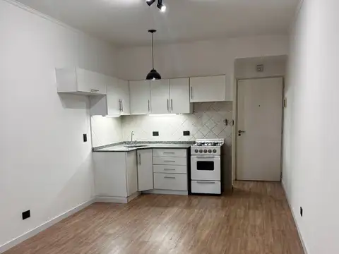 Departamento Monoambiente en excelente estado en Edificio Ibiza I - Muñiz