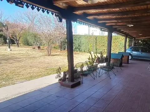 Barrio Jardines de Santa Oliva 100
