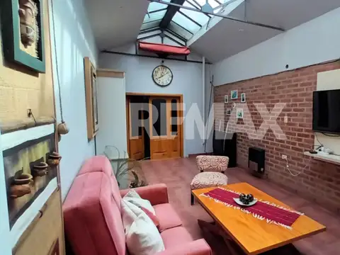 Casa en Venta con 1 cochera