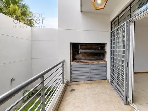 APTO CREDITO  - PH en Duplex 3 ambientes con balcón y parrilla propia