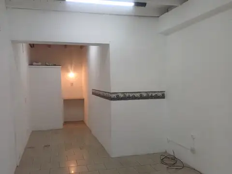 Local en Alquiler en Centro  - Campana, $ 600.000
