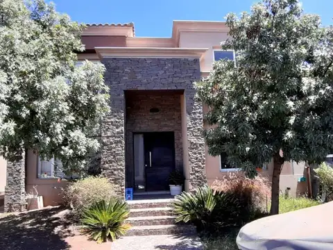 Casa en Venta Palmares, Apta Crédito Hpotecario