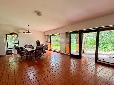 Humboldt y Brughetti 100