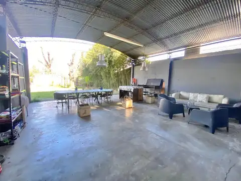 Casa 3 ambientes con 1 baño