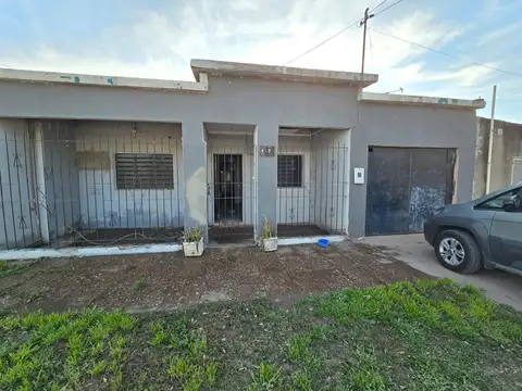 Venta casa Santo Tome - a refaccionar villa adelina