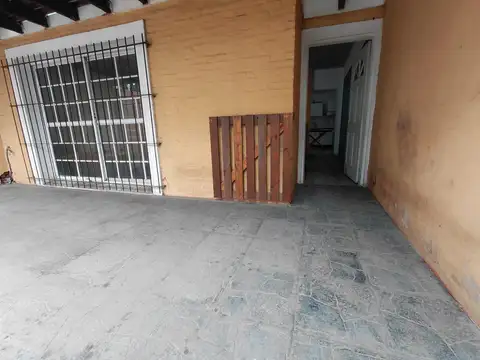 Depto Tipo Casa en Venta en Los Polvorines, USD 68.000