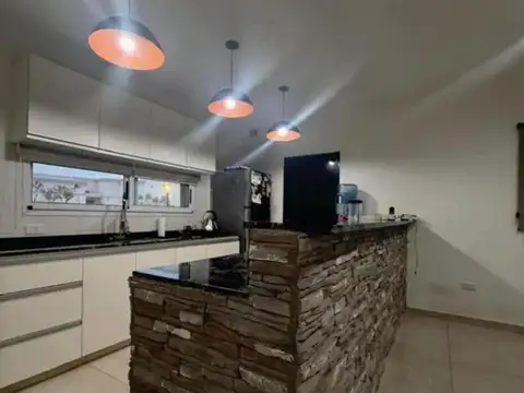 Casa en Venta en Pilar del Este - San Ramón, USD 235.000