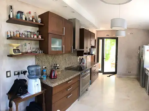 Casa en Venta en Mendoza, USD 600.000