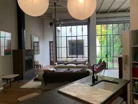 Casa de 3 ambientes a la venta en Palermo