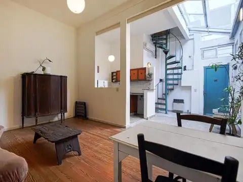 VENTA PH 2 AMB AMPLIOS CON BALCON EN VILLA URQUIZA - LUMINOSO SIN EXPENSAS!