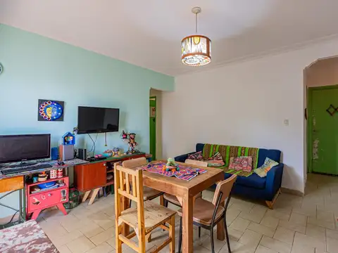 Avenida Escalada al 1700