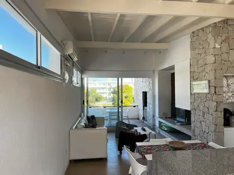 Calle 30 al 200, Las Gaviotas-Mar de las pampas