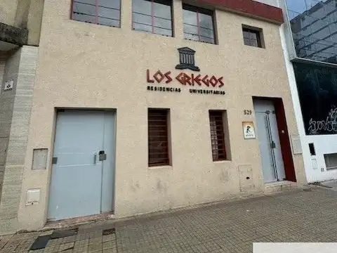 58 E/ 5 Y 6 - CONSULTORIOS/ LOCAL EN VENTA