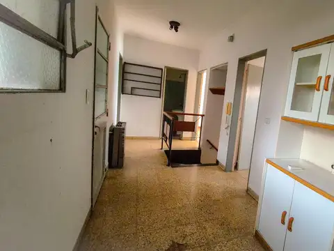 Depto Tipo Casa en Venta en Villa Raffo, USD 78.000