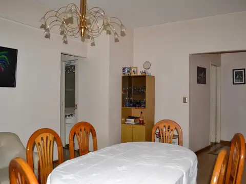 Departamento en Palermo 3 ambientes con dependencia, con balcón al frente.