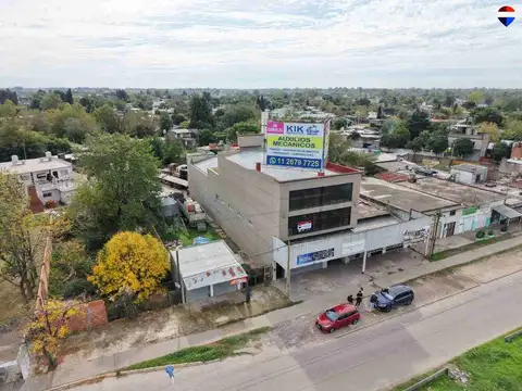 Avenida Brigadier General Juan Manuel de Rosas 30400