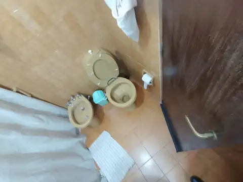 CASA + IMPORTANTE LOTE EN ZONA SUR 