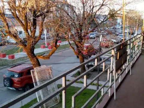 Local en Venta 40 años