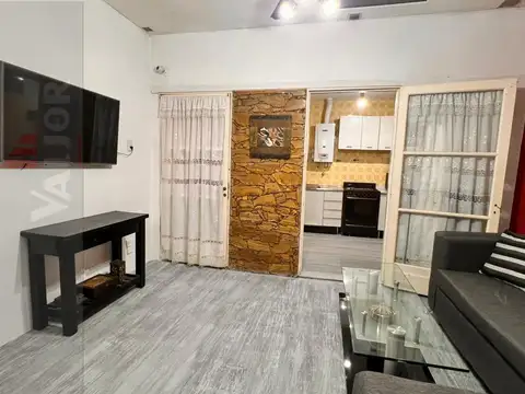 Depto Tipo Casa en Venta de 4 ambientes