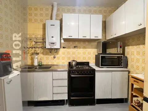Depto Tipo Casa en Venta 50 años