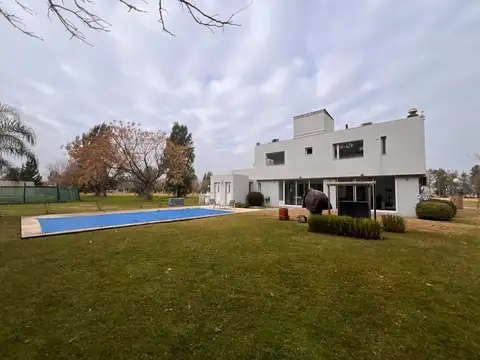 Casa en Venta de 4 dormitorios