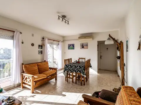 Departamento en venta, 4 ambientes, Caballito, cochera, balcón, crédito, permuta