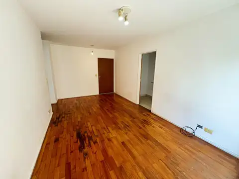 Departamento en Venta en San Fernando Vias  /  Centro, USD 105.000