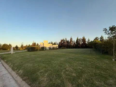 Terreno en Venta en Funes, USD 197.000