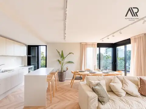 Penthouse amoblado  en venta c/ cochera 3 dormitorios en Barra de Carrasco