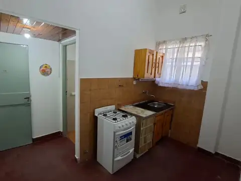 Depto Tipo Casa en Alquiler de 2 ambientes